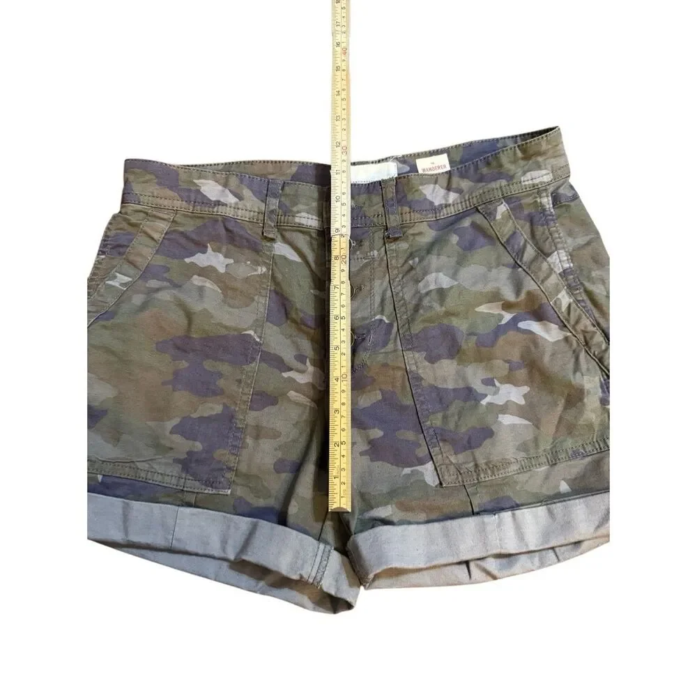 Anthropologie Wanderer Shorts Women’s Camo‎ Print Sz 28 Green